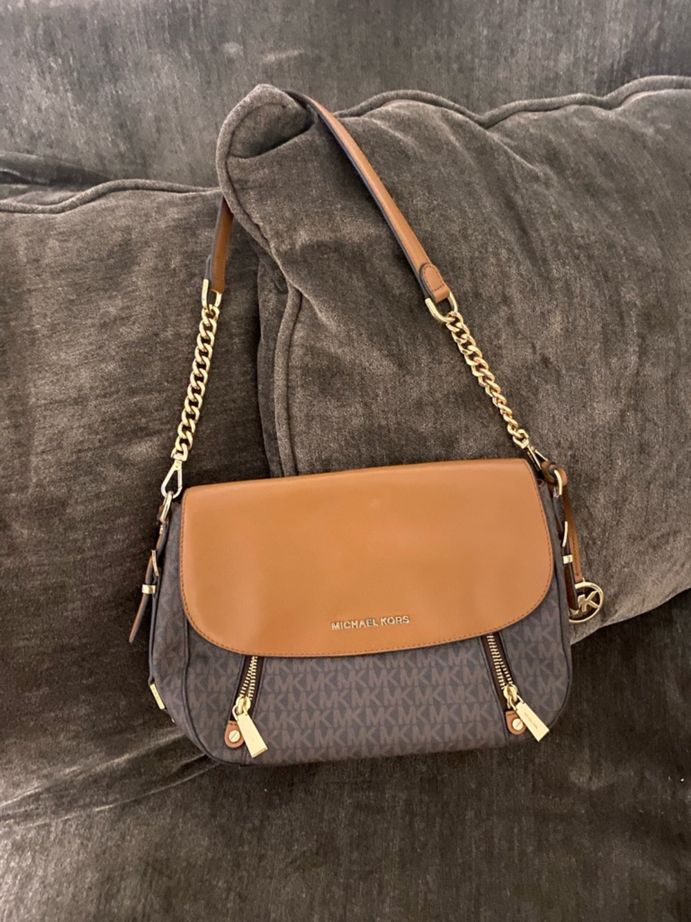 Michael Kors Signature Logo Saddle Crossbody Bag